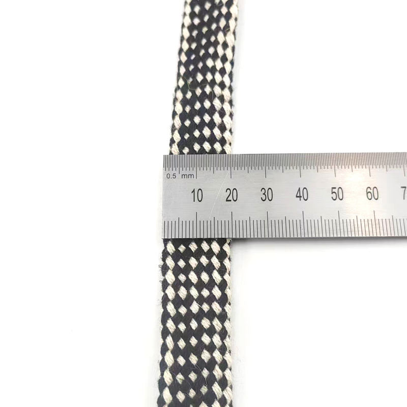 Coiffure 100% de chanvre Noir et blanc Corde tressée Plaine Durable Plate Corde de chanvre Pour chaussure