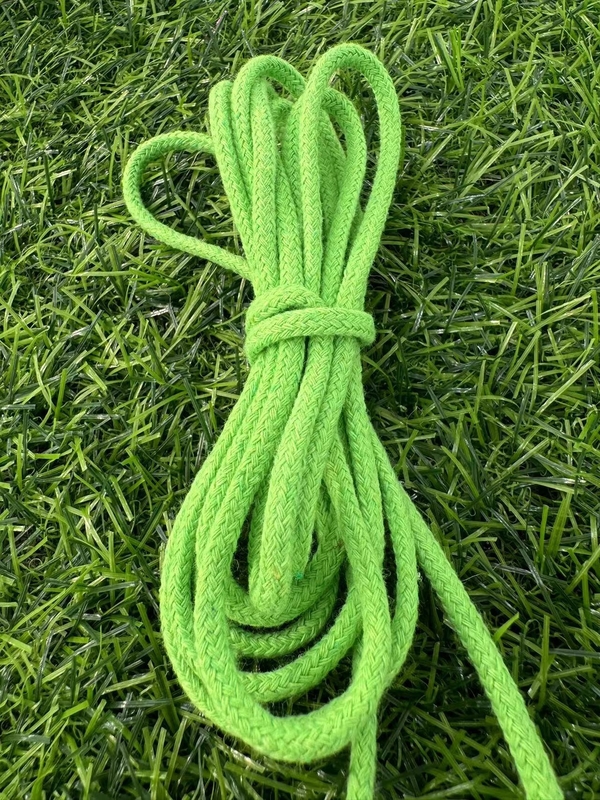 Diamètre et longueur personnalisables en coton liant la corde de coton tissée pour la couleur verte