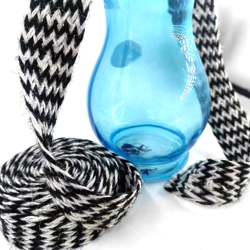 4 cm de tresse de jute large dans un design simple pour une ceinture de tricot durable et un emballage