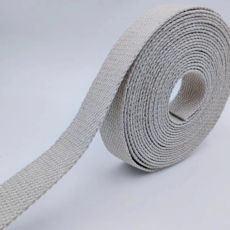 Production de tissus pour vêtements de chanvre pur aux couleurs personnalisées avec un design simple
