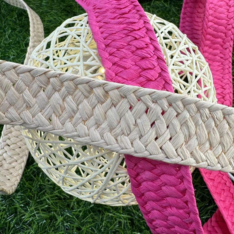 Décoration de cadeaux en ruban de papier coloré durable et abordable pour le textile domestique