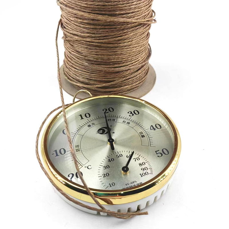 Eco-friendly Durable Jute Twine 2mm Jute Corde Corde naturelle de chanvre Pour les cordons de décoration de la maison