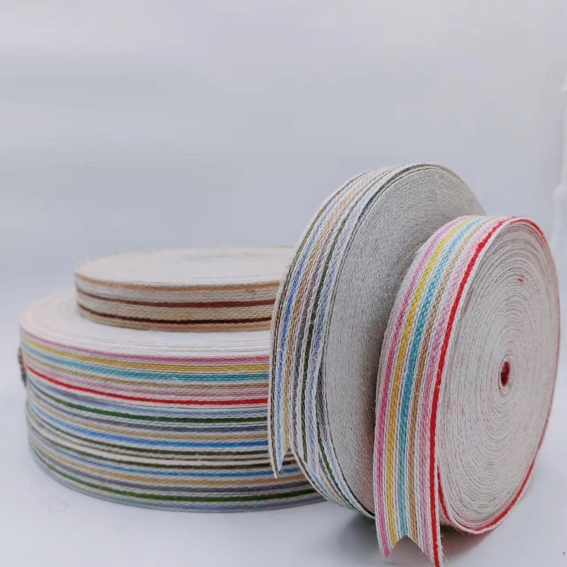 Boîte cadeau en ruban de jute colorée Emballage en toilette écologique pour la décoration de Noël