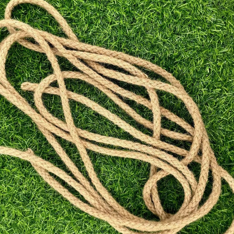 30 ans d'expérience dans la production de sangles pour les emballages personnalisés de câbles et de courroies de jute
