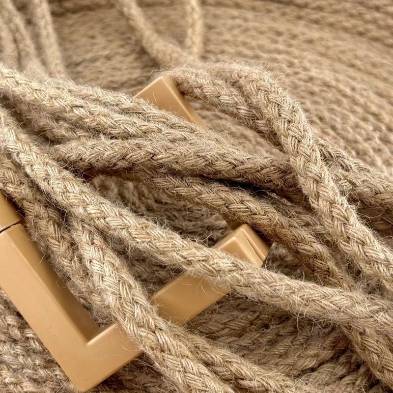 30 ans d'expérience dans la production de sangles pour les emballages personnalisés de câbles et de courroies de jute