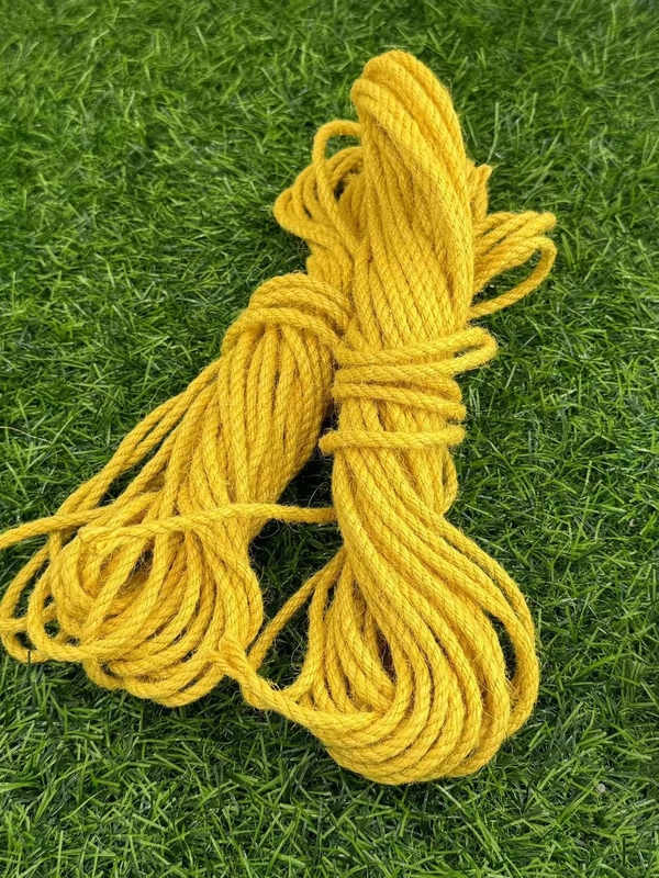 Couleur personnalisée Corde en fibres de jute fortement tordu pour les besoins personnalisés